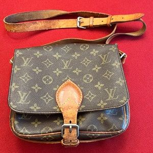 Authentic Vintage Louis Vuitton Cartouchiere Crossbody